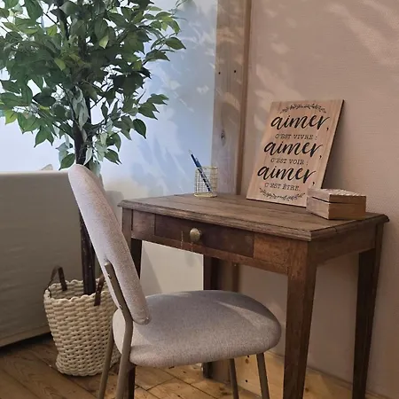 De Charme Apartman Monflanquin